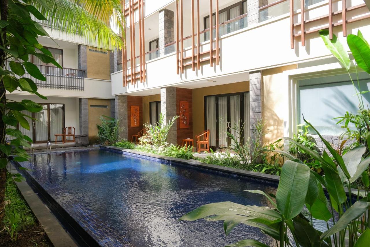 Swiss-Belinn Seminyak Exterior photo