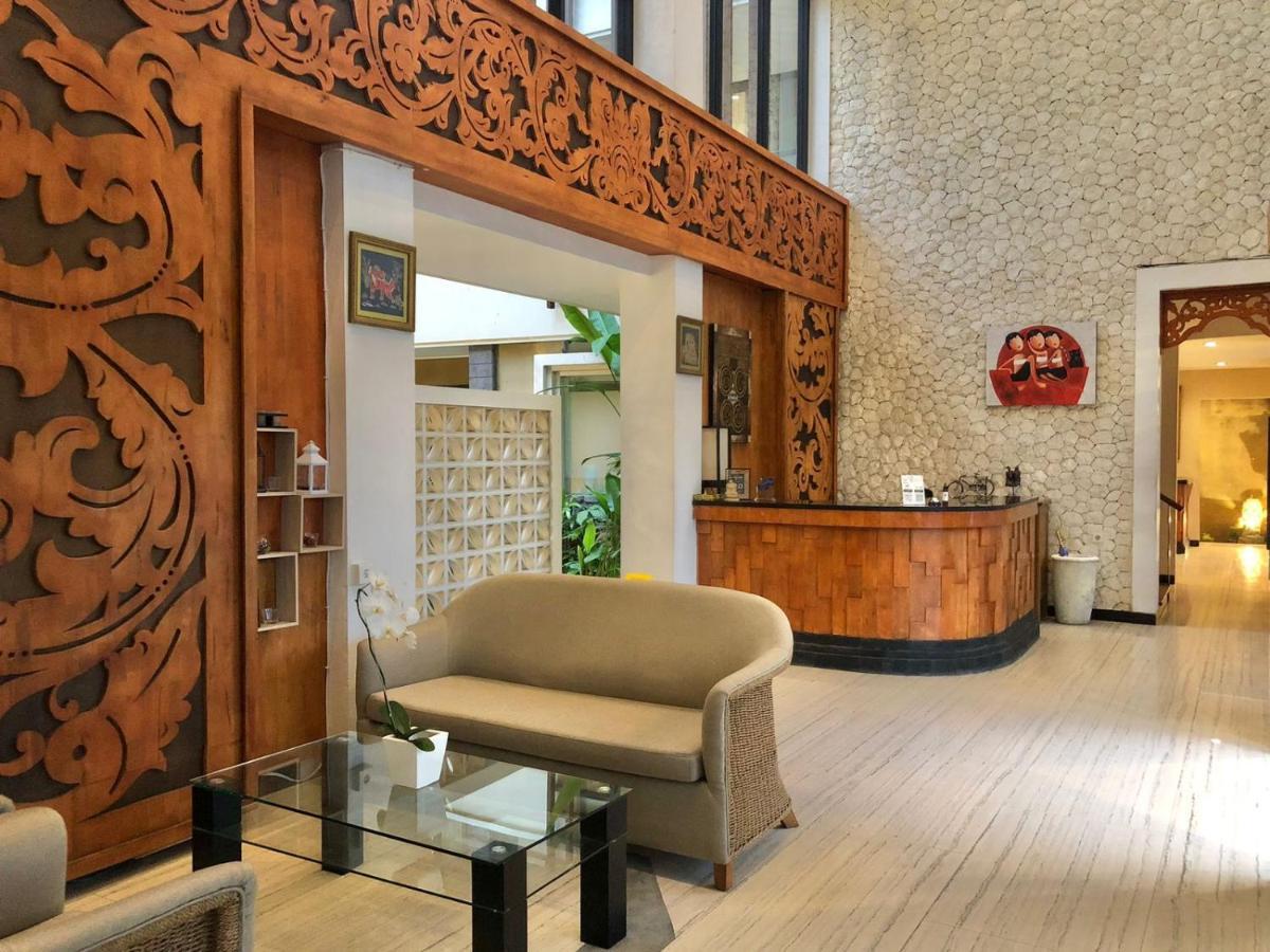 Swiss-Belinn Seminyak Exterior photo